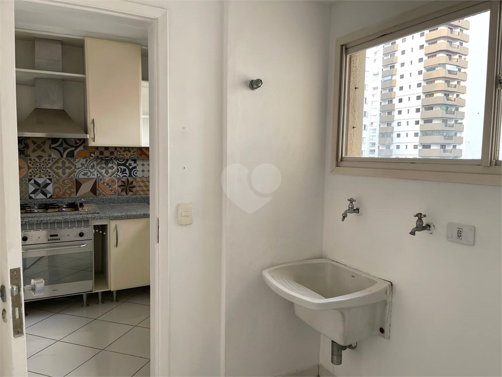 Venda Apartamento São Paulo Moema REO1020201 19