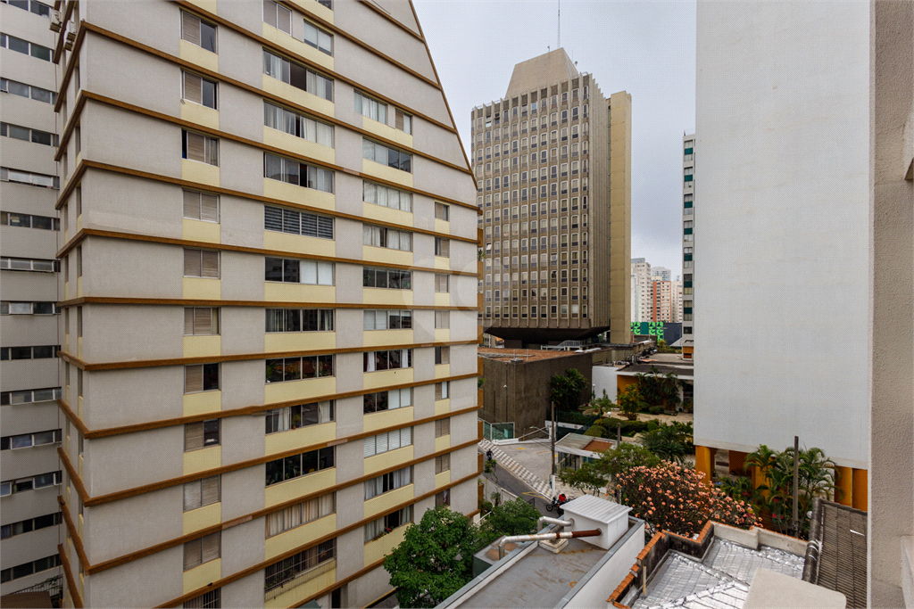 Venda Apartamento São Paulo Bela Vista REO1020210 3