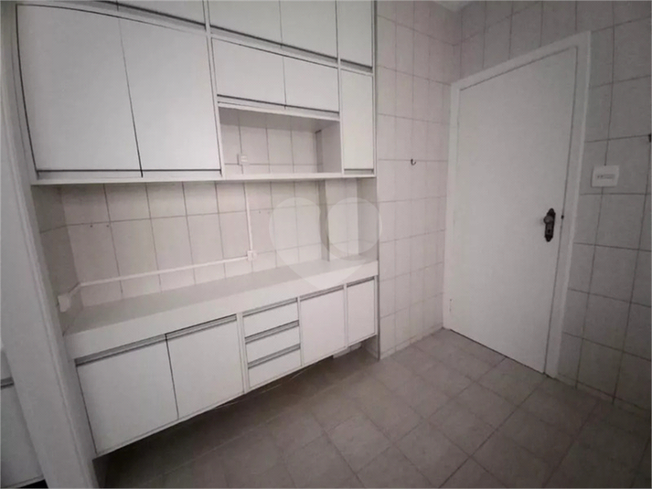 Foto REO1020273
