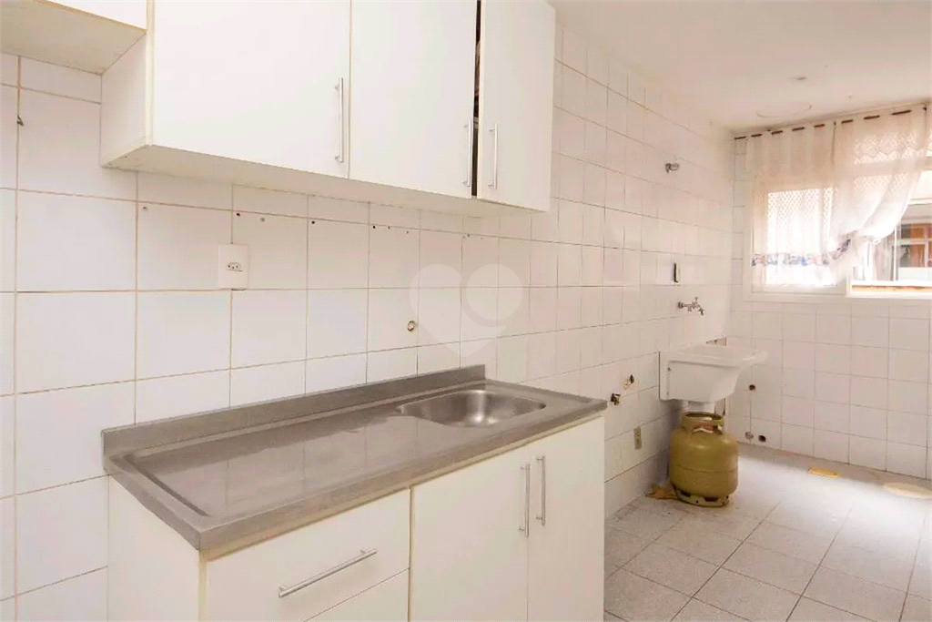 Venda Apartamento Porto Alegre Vila Ipiranga REO1020296 14