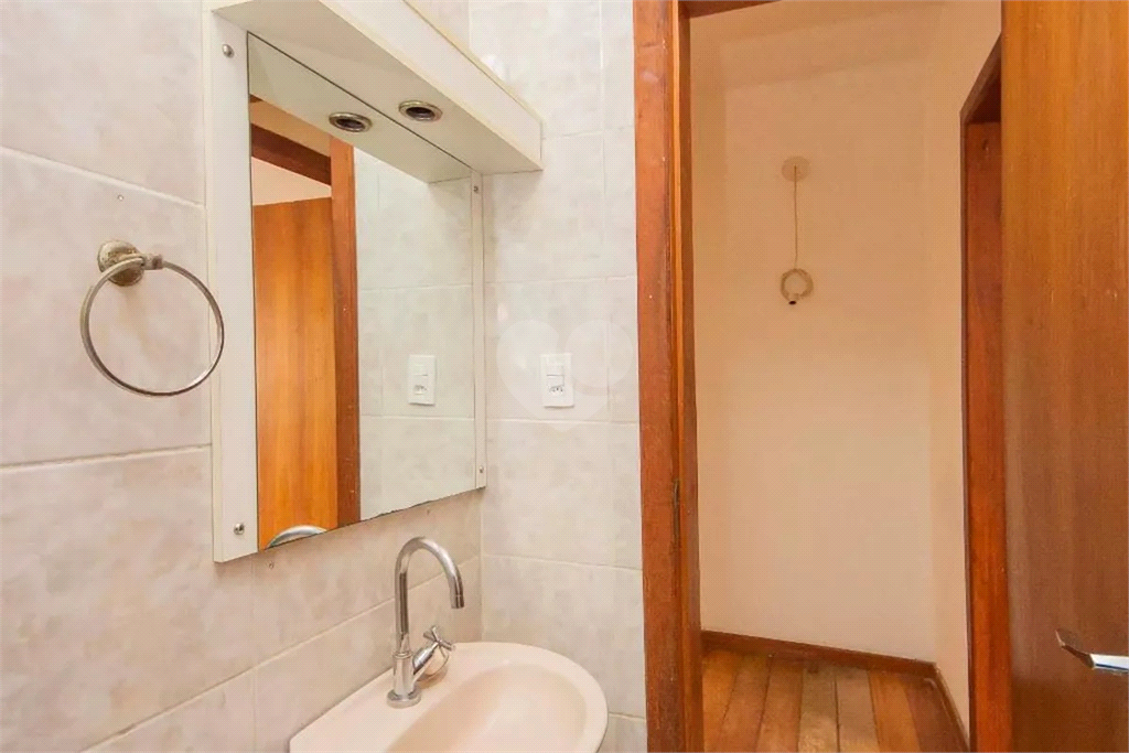 Venda Apartamento Porto Alegre Vila Ipiranga REO1020296 9