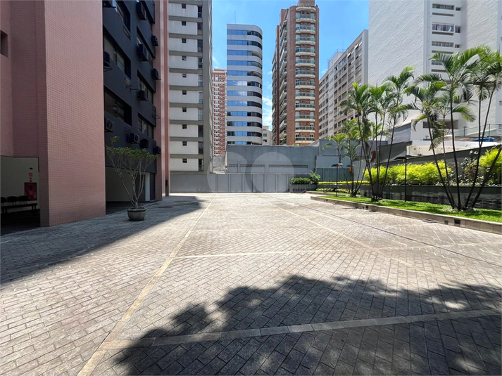Foto REO1020448