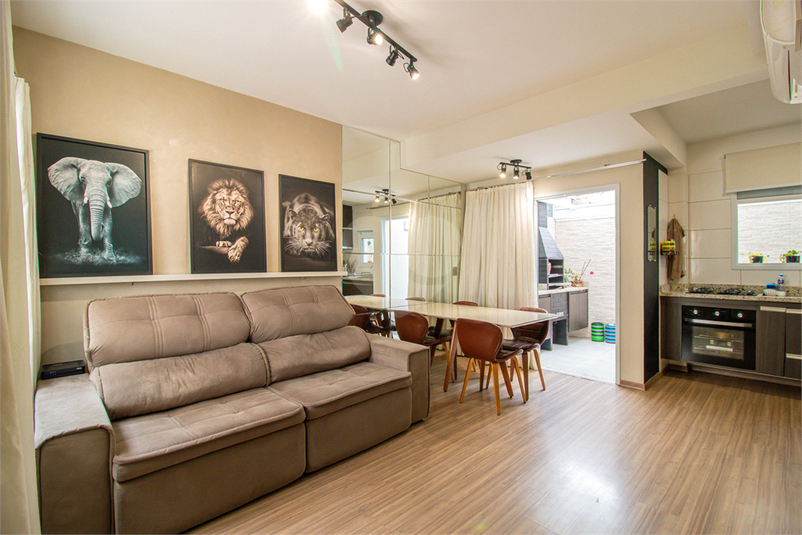 Foto REO1020569