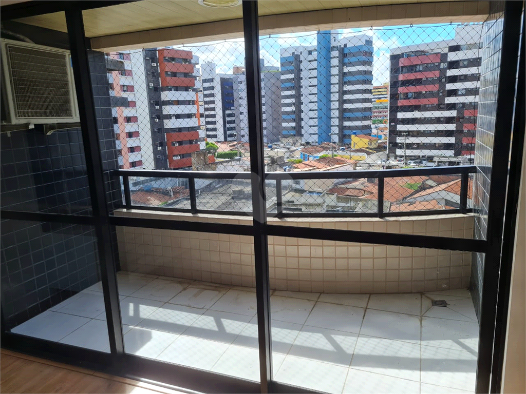 Venda Apartamento Maceió Ponta Verde REO1020623 1