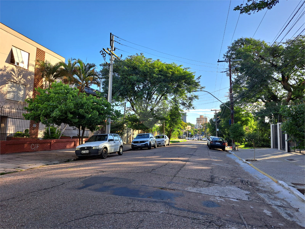 Venda Terreno Porto Alegre Menino Deus REO1020682 11