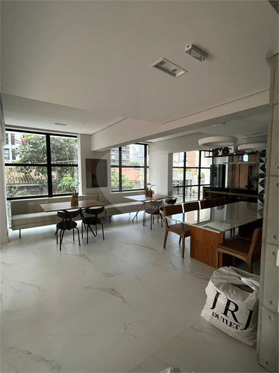 Foto REO1020724