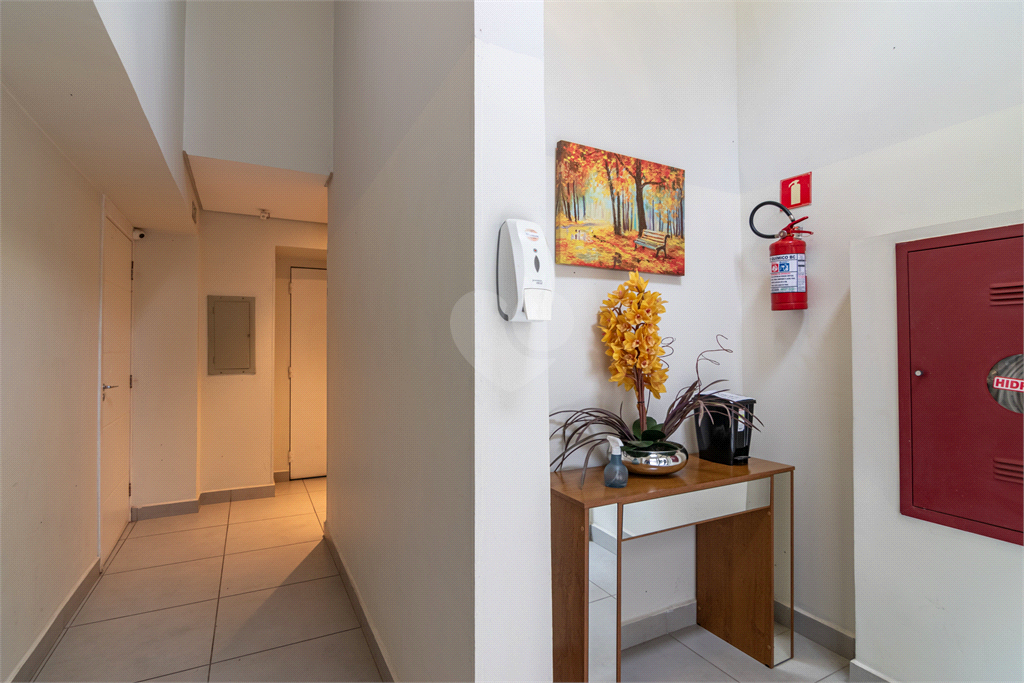 Venda Apartamento Curitiba Tingui REO1021144 17