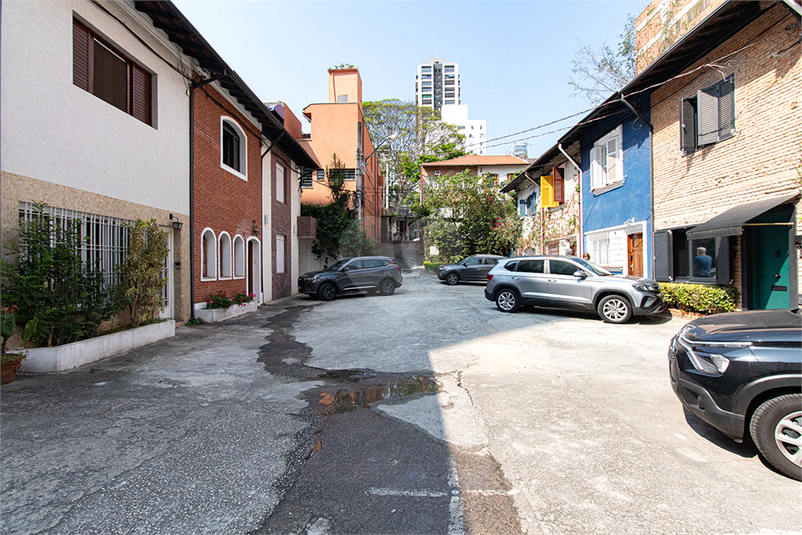 Venda Casa de vila São Paulo Cerqueira César REO1021170 34