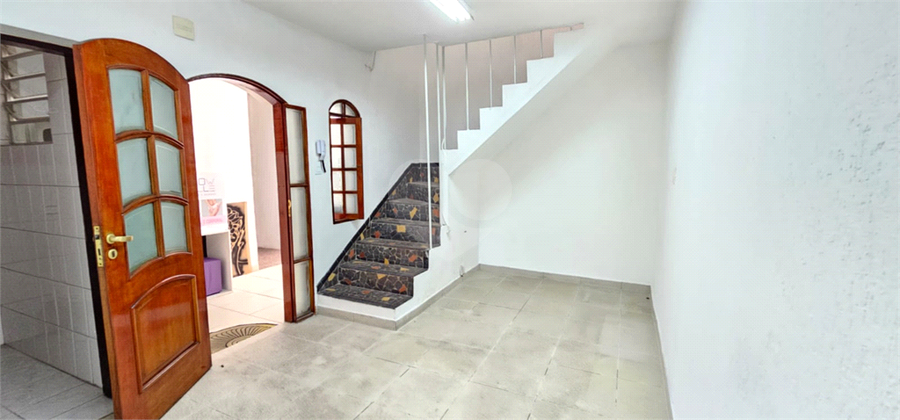 Foto REO1021187