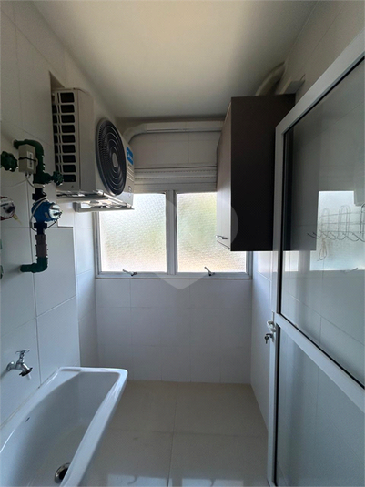 Foto REO1021236