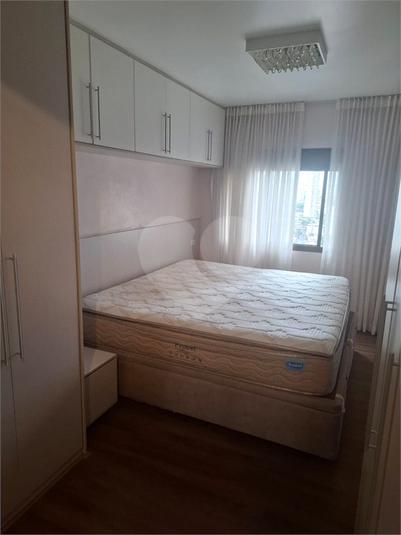 Foto REO1021475