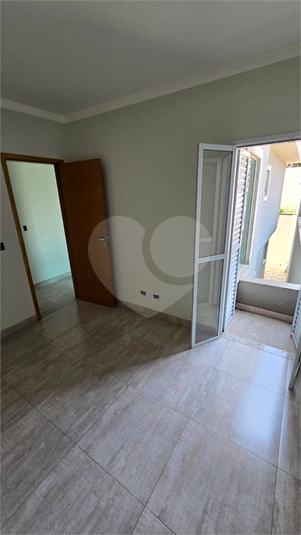 Foto REO1021600