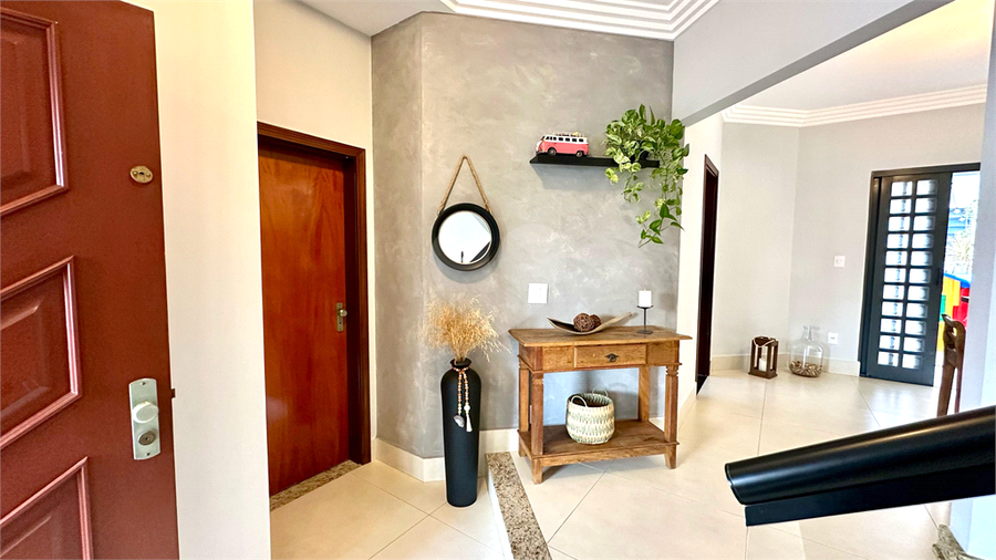 Foto REO1022182
