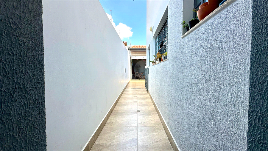 Foto REO1022182
