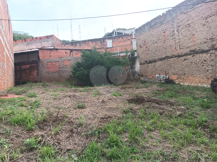 Foto REO1022220
