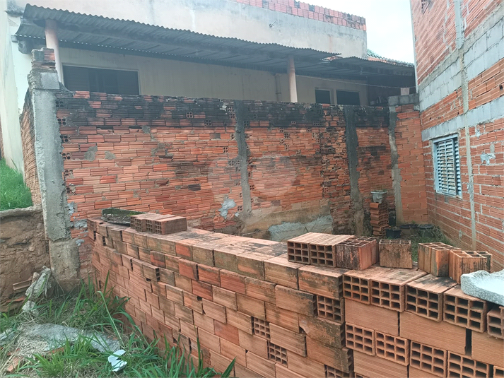Foto REO1022220
