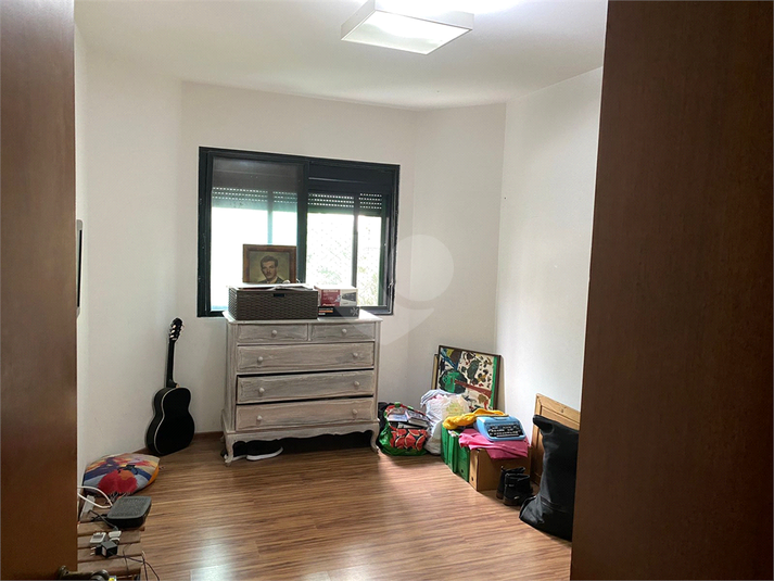 Foto REO1022224