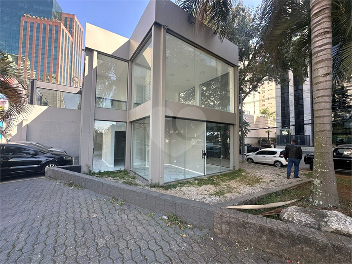 Foto REO1022447