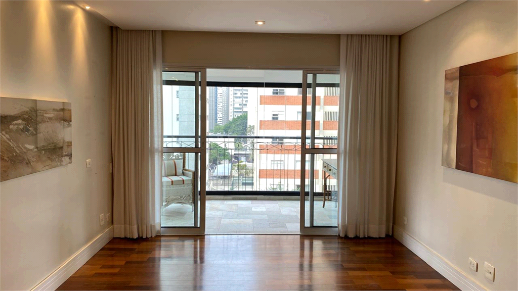 Venda Apartamento São Paulo Moema REO1023060 8