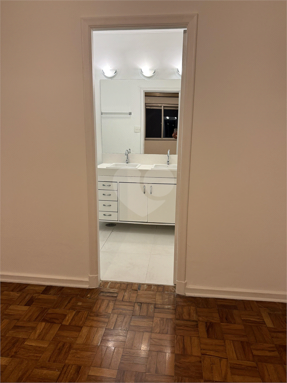 Aluguel Apartamento São Paulo Cerqueira César REO1023221 19