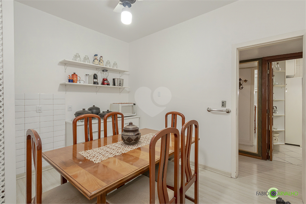 Venda Apartamento Porto Alegre Higienópolis REO1023301 18