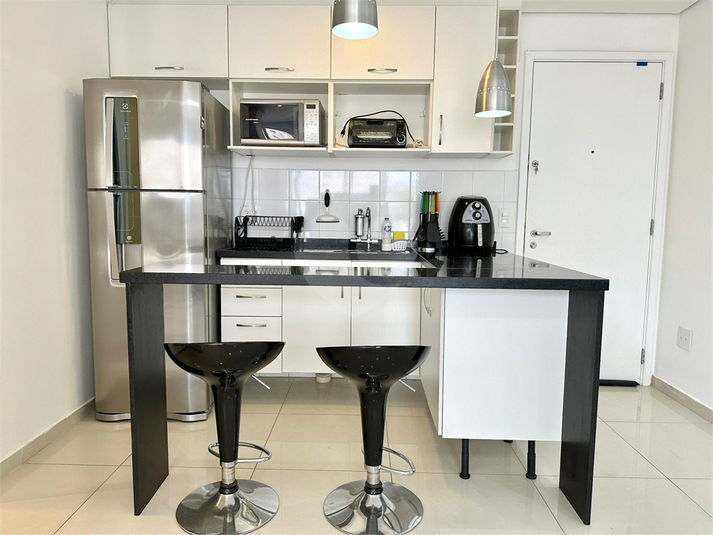 Venda Apartamento São Paulo Cambuci REO1023708 22