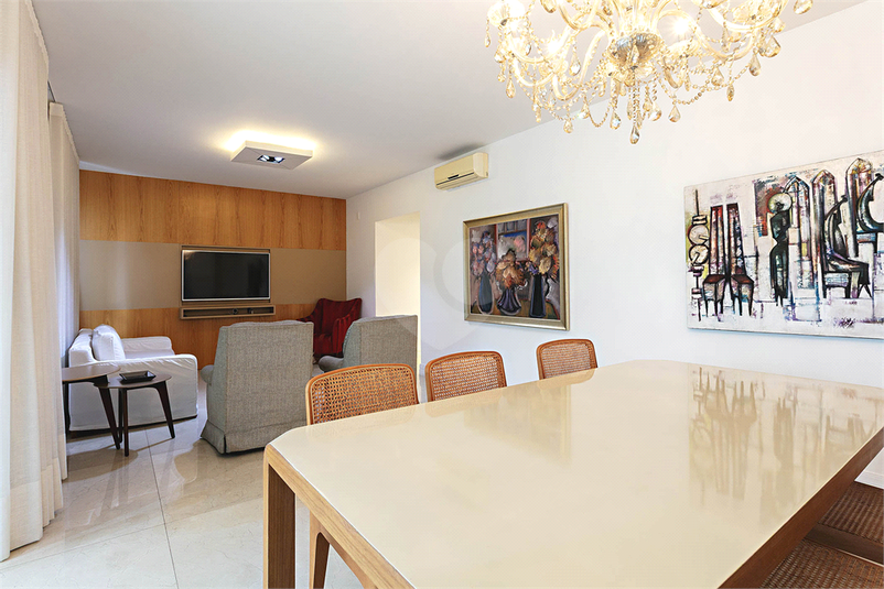 Foto REO102381