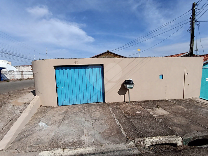 Foto REO1023890