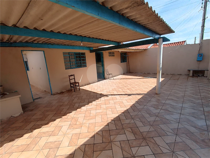 Foto REO1023890