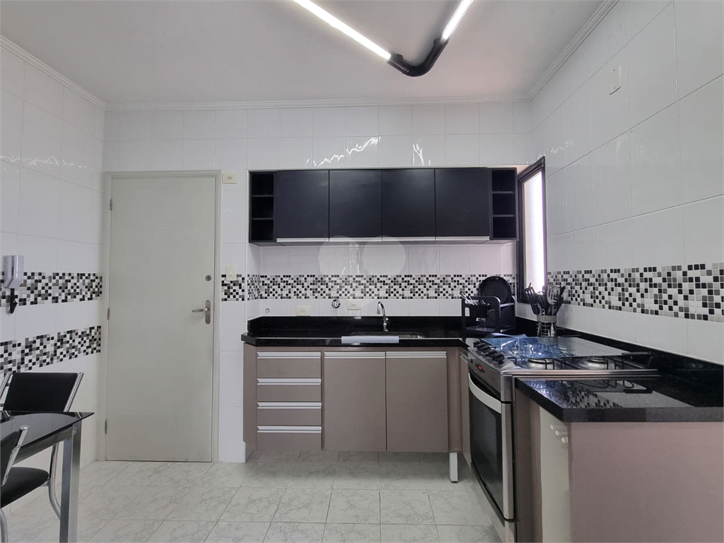 Venda Apartamento Santos Pompéia REO1024215 34