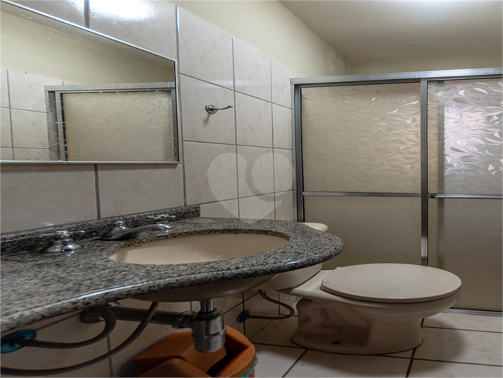 Foto REO1024267