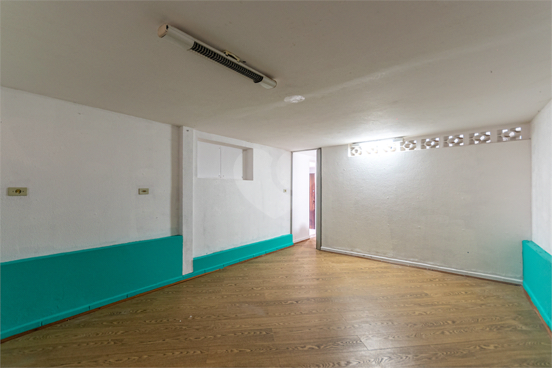 Foto REO1024267