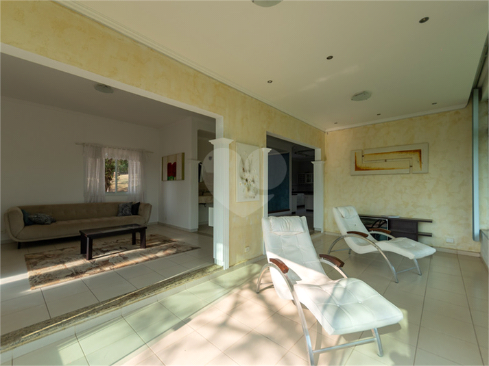 Foto REO1024267