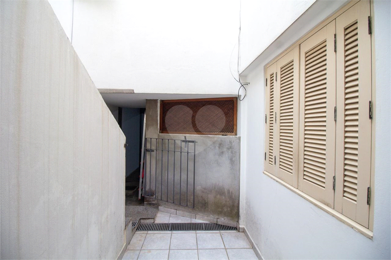 Foto REO1024379