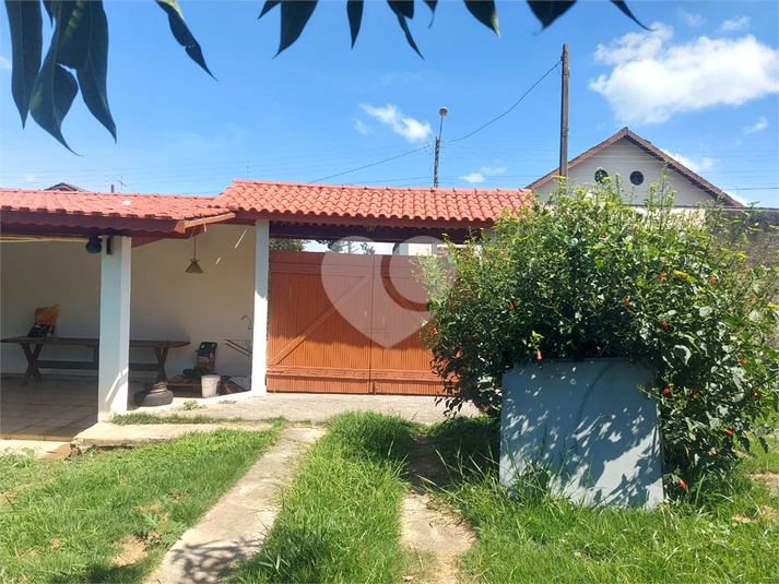 Foto REO1024399