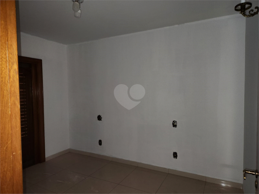 Venda Sobrado Araraquara Centro REO1024402 49