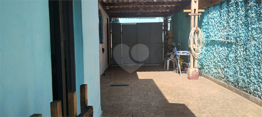 Foto REO1024425