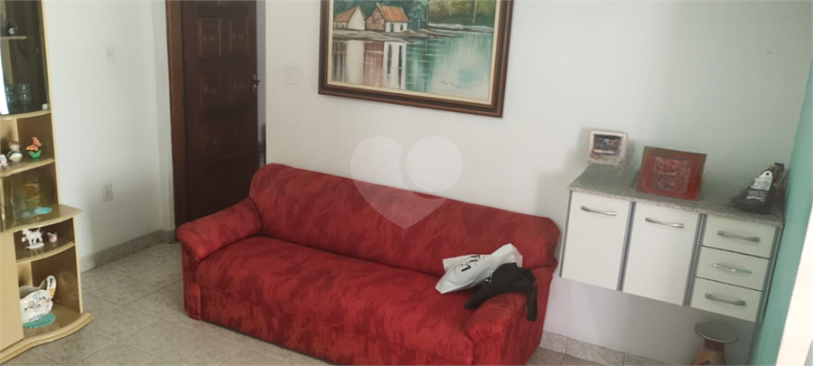 Foto REO1024425