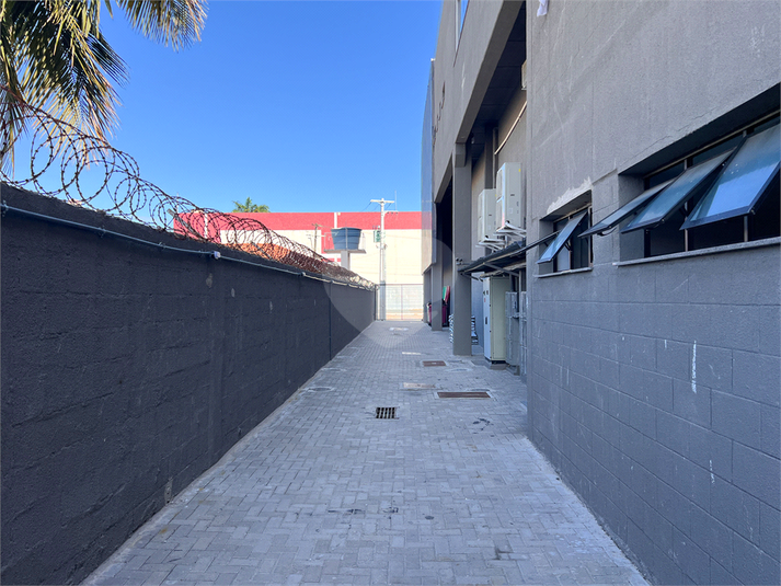 Foto REO1024463