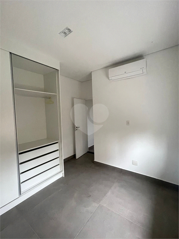 Aluguel Apartamento Santos Gonzaga REO1024527 9