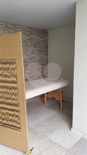 Foto REO1024635