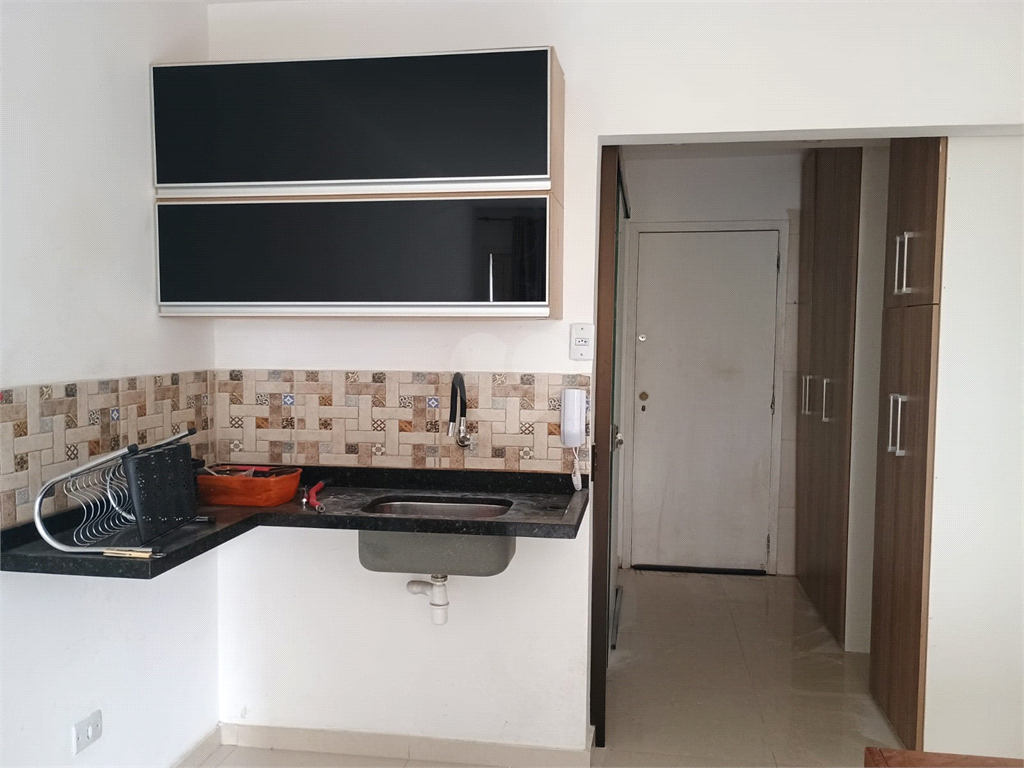 Venda Apartamento São Paulo Cerqueira César REO1024647 7