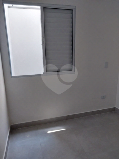 Foto REO1024718