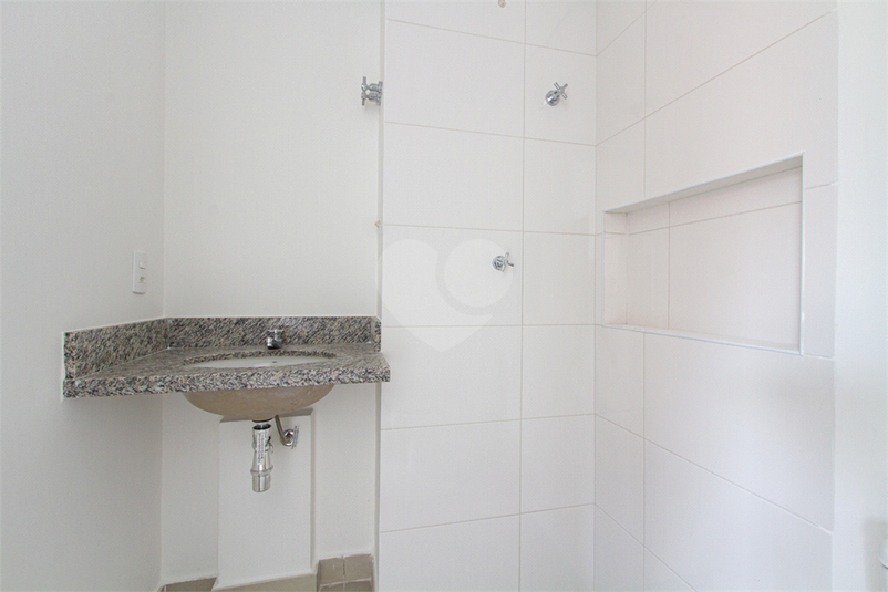 Foto REO1024768