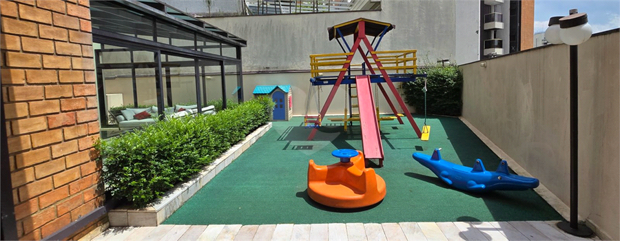 Foto REO1024796