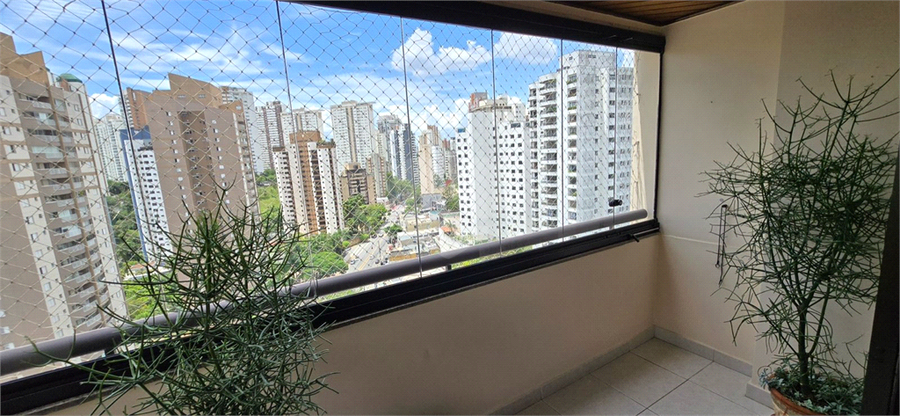 Foto REO1024796