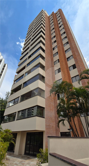 Foto REO1024796
