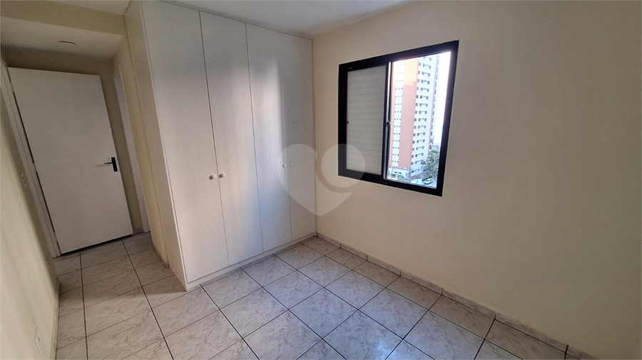 Foto REO1024841