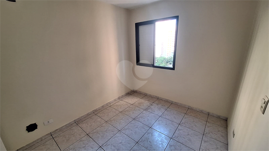 Foto REO1024841