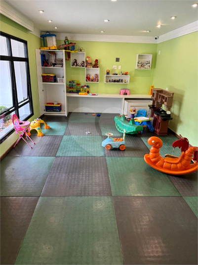 Foto REO1024847
